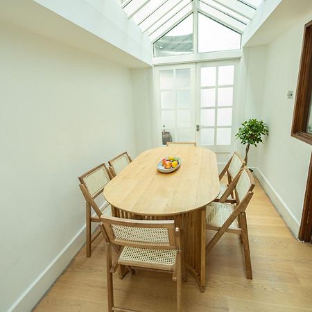 2Bedroom Gem In The Heart Of Kensington ロンドン エクステリア 写真