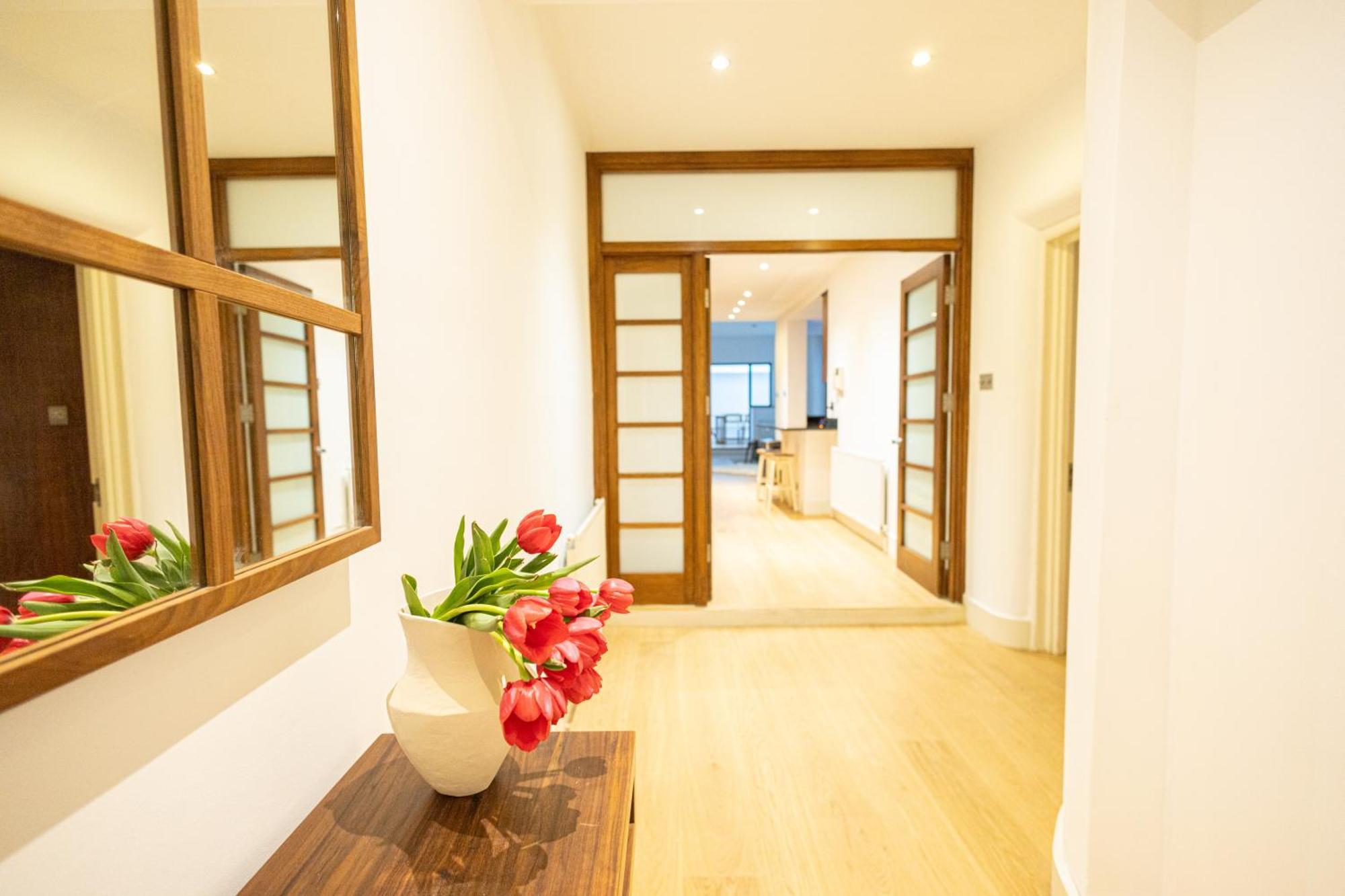 2Bedroom Gem In The Heart Of Kensington ロンドン エクステリア 写真