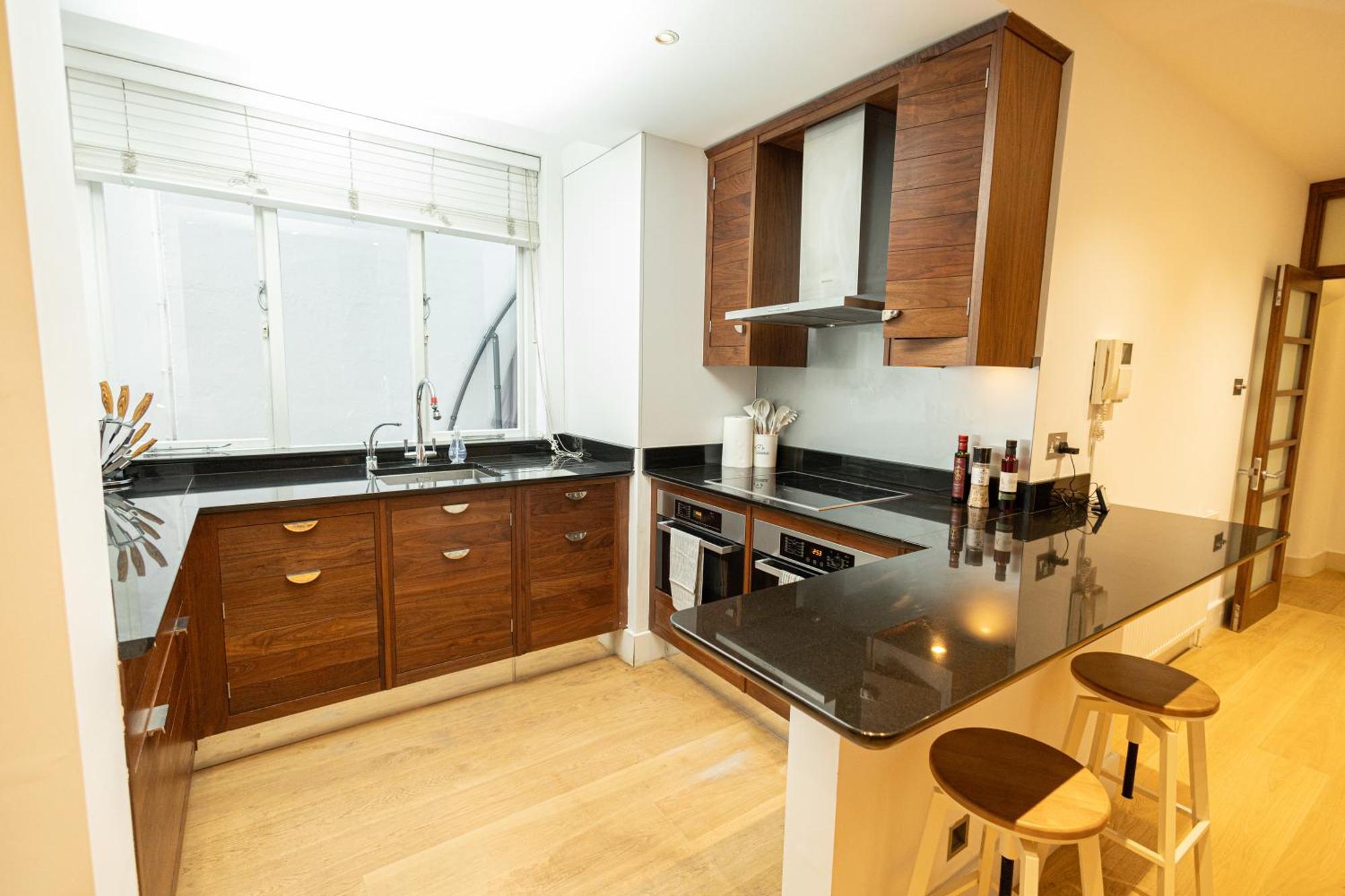 2Bedroom Gem In The Heart Of Kensington ロンドン エクステリア 写真