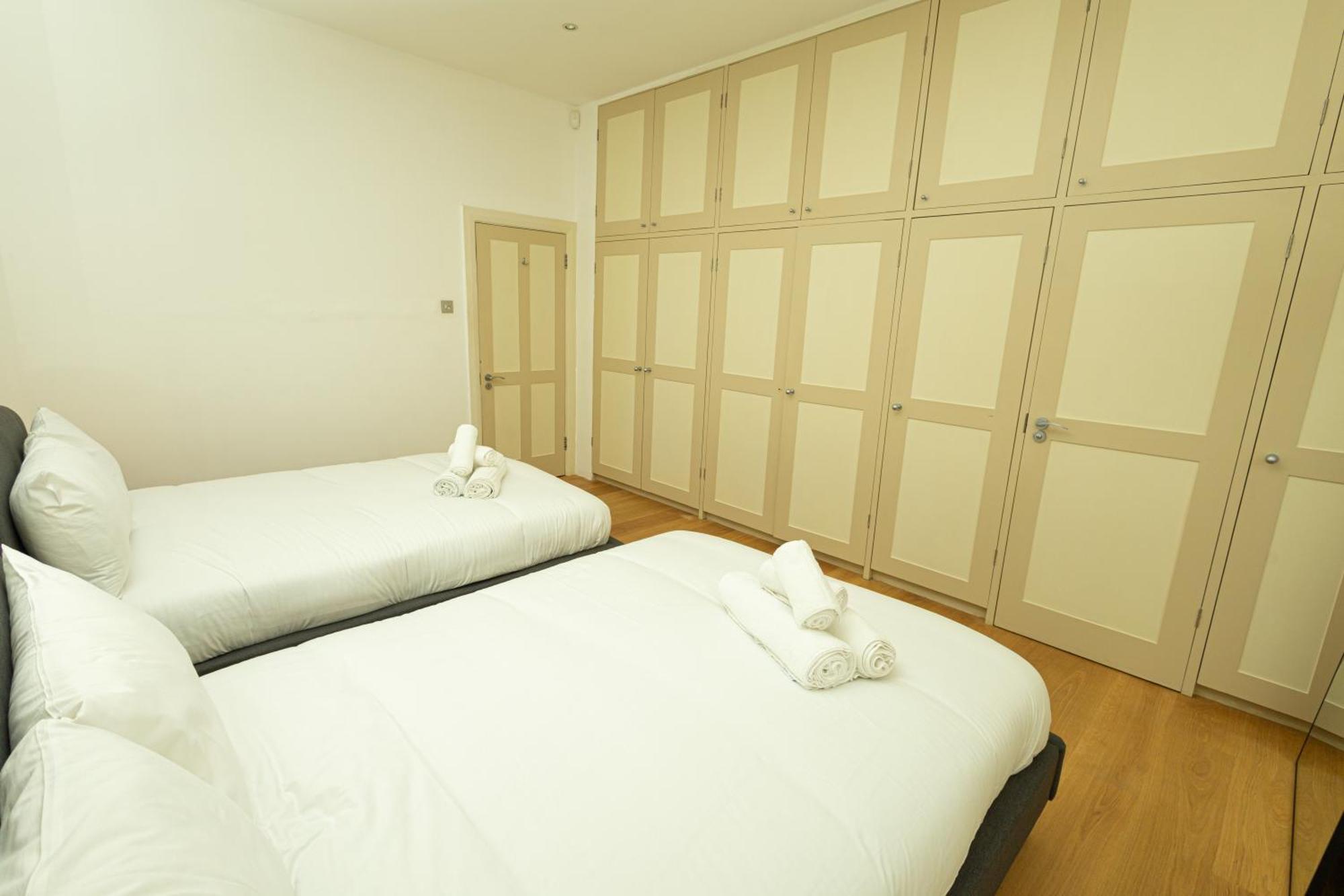 2Bedroom Gem In The Heart Of Kensington ロンドン エクステリア 写真