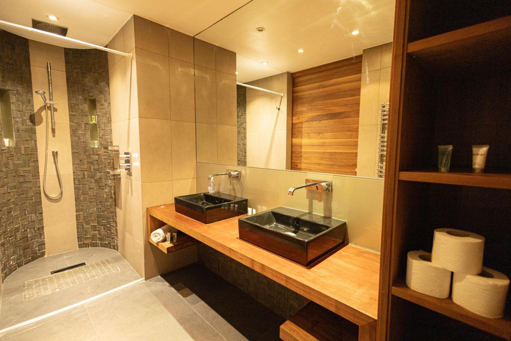 2Bedroom Gem In The Heart Of Kensington ロンドン エクステリア 写真